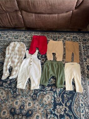 Old Navy Baby Clothes Bundle 0-3 Months
